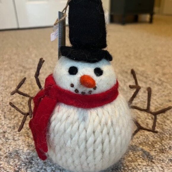 Pottery Barn Oversized Snowman Ornament / Decor, New - Picture 2 of 3